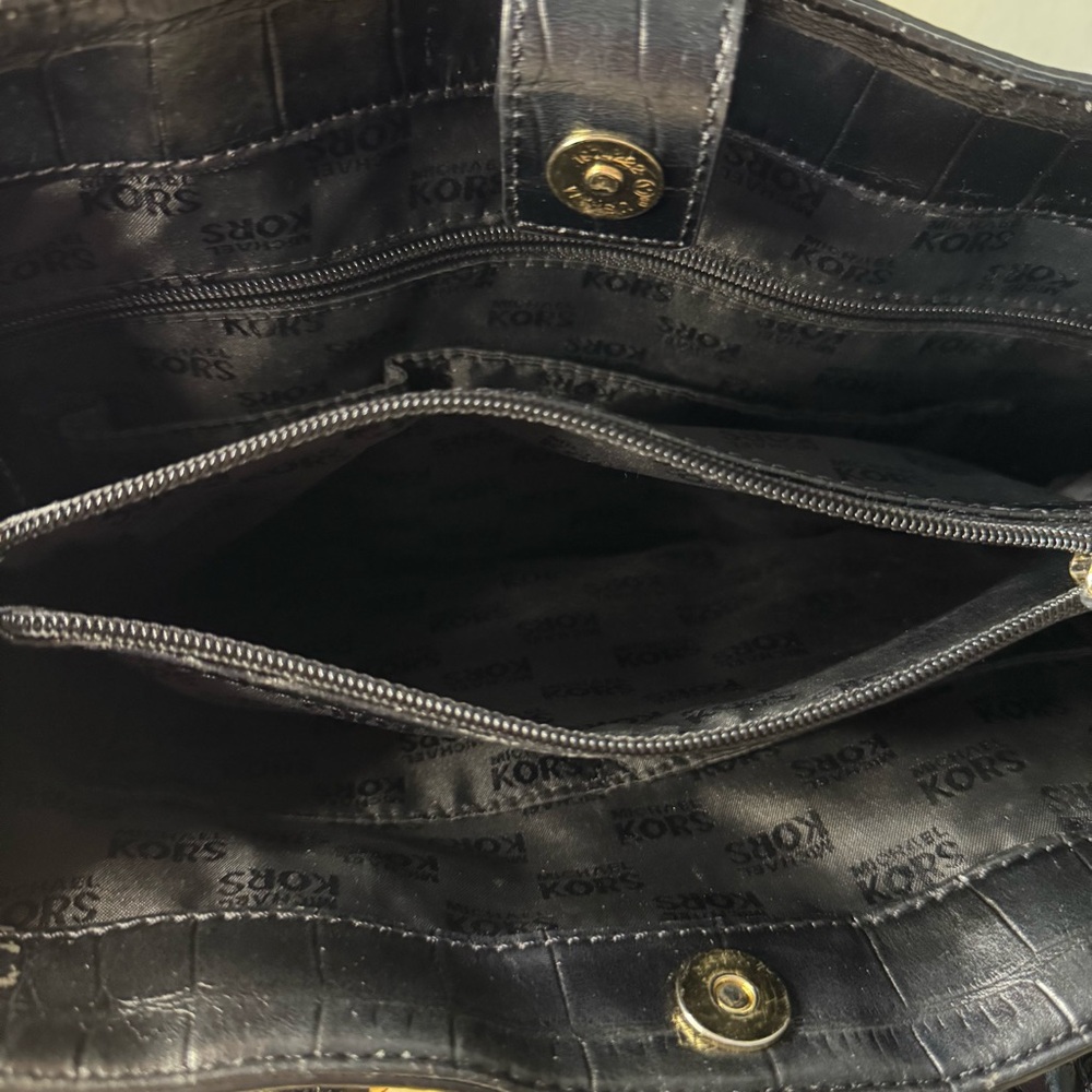 Michael Kors Dillion Tote Black Croc Embossed Satchel‎ Gold Hardware Structured - Picture 5 of 9